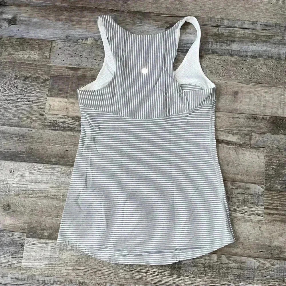 Lululemon Tank - Picture 2 of 3